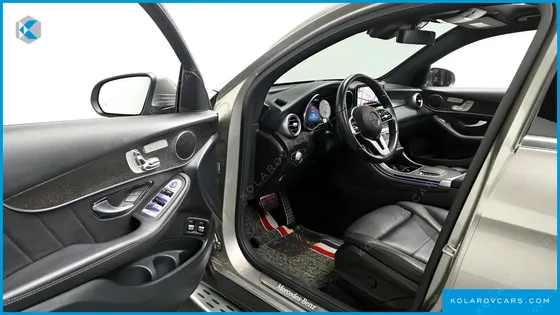 MERCEDES GLC-CLASS GLC300E 4MATIC COUPE