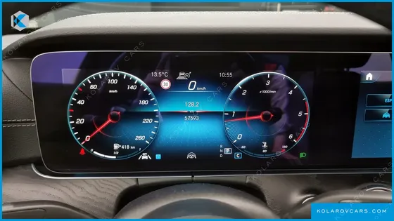 MERCEDES E-CLASS E220D 4MATIC AMG LINE