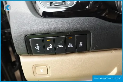 KIA CARNIVAL 9-SEATER HI-LIMOUSINE