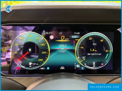 MERCEDES E-CLASS E250 AMG LINE