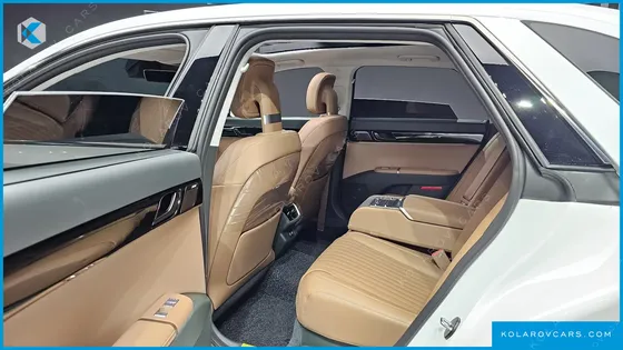 HYUNDAI GRANDEUR 2,5 GASOLINE 2WD