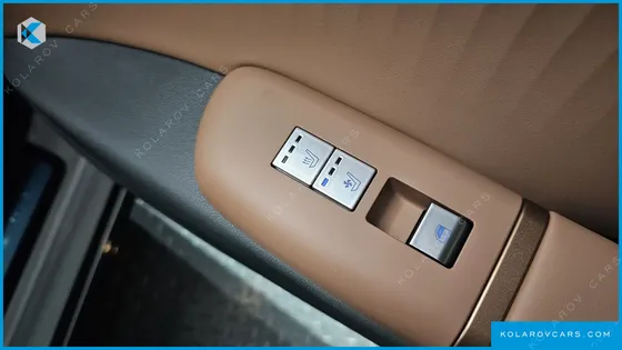 HYUNDAI GRANDEUR 2,5 GASOLINE 2WD