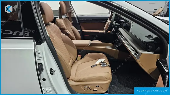 HYUNDAI GRANDEUR 2,5 GASOLINE 2WD