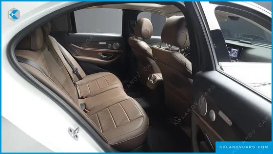 MERCEDES E-CLASS E300 4MATIC AMG LINE