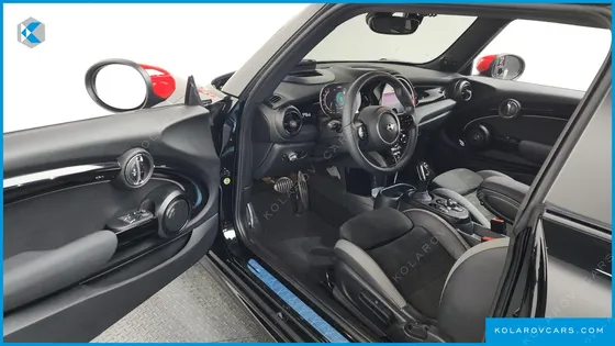 MINI COOPER JCW PAT MOSS EDITION