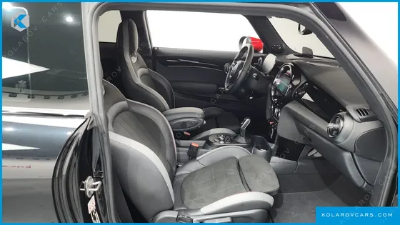 MINI COOPER JCW PAT MOSS EDITION