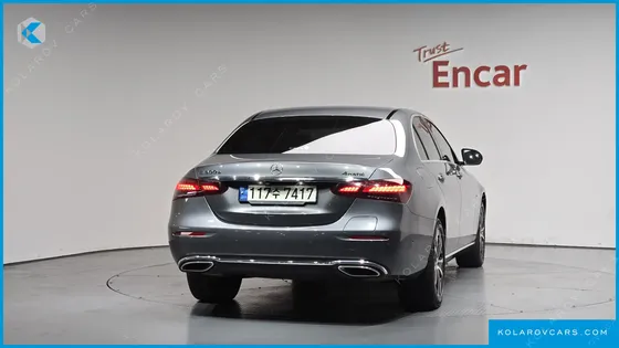 MERCEDES E-CLASS E300E 4MATIC EXCLUSIVE