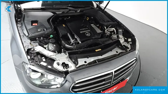 MERCEDES E-CLASS E300E 4MATIC EXCLUSIVE
