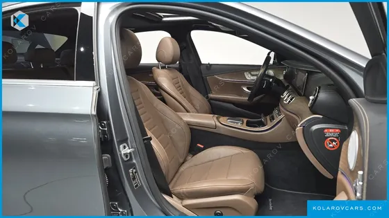 MERCEDES E-CLASS E300E 4MATIC EXCLUSIVE