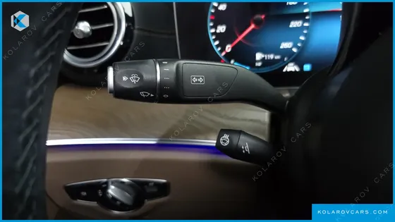 MERCEDES E-CLASS E300E 4MATIC EXCLUSIVE