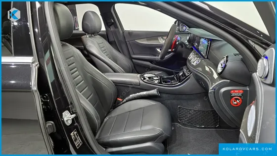 MERCEDES E-CLASS E300 4MATIC AMG LINE