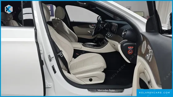 MERCEDES E-CLASS E220D 4MATIC EXCLUSIVE