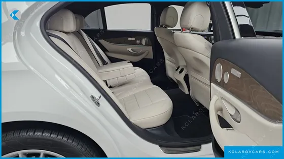 MERCEDES E-CLASS E220D 4MATIC EXCLUSIVE
