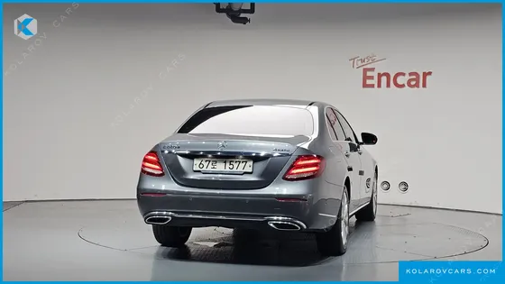 MERCEDES E-CLASS E220D 4MATIC EXCLUSIVE