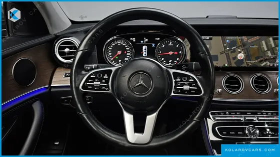 MERCEDES E-CLASS E220D 4MATIC EXCLUSIVE