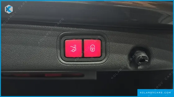 MERCEDES E-CLASS E220D 4MATIC EXCLUSIVE