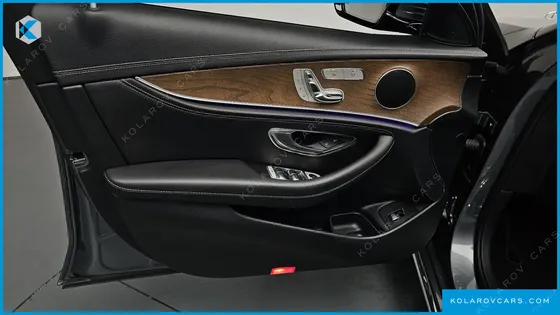 MERCEDES E-CLASS E220D 4MATIC EXCLUSIVE
