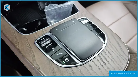 MERCEDES E-CLASS E220D 4MATIC EXCLUSIVE