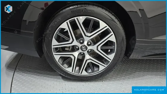 HYUNDAI GRANDEUR EXCLUSIVE