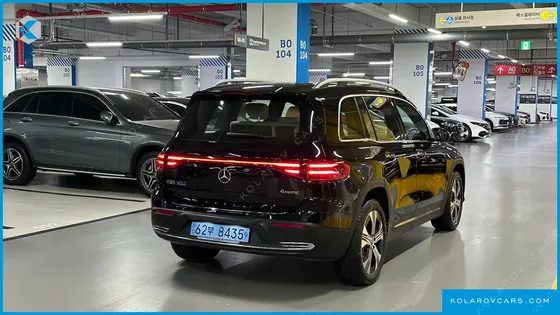 MERCEDES EQB EQB300 4MATIC AMG LINE