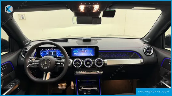 MERCEDES EQB EQB300 4MATIC AMG LINE