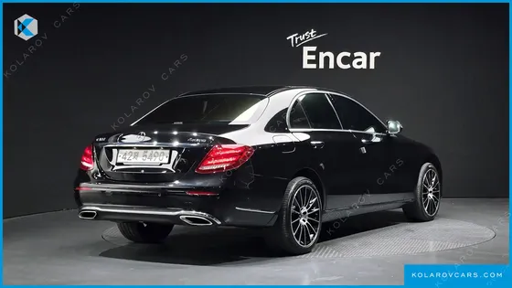 MERCEDES E-CLASS E300 4MATIC EXCLUSIVE