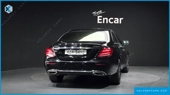 MERCEDES E-CLASS E300 4MATIC EXCLUSIVE