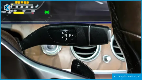 MERCEDES E-CLASS E300 4MATIC EXCLUSIVE