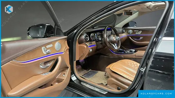MERCEDES E-CLASS E300 4MATIC EXCLUSIVE