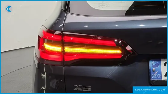 BMW X5 M50I