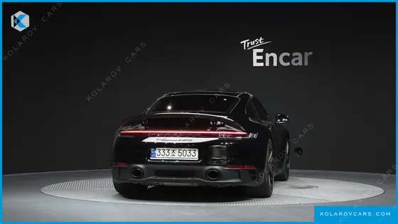 PORSCHE 911 CARRERA 4 GTS