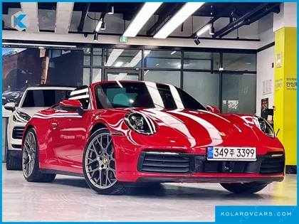 PORSCHE 911 CARRERA 4 CABRIOLET