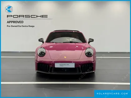 PORSCHE 911 TARGA 4 GTS