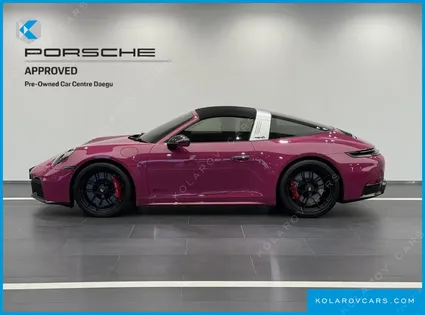 PORSCHE 911 TARGA 4 GTS