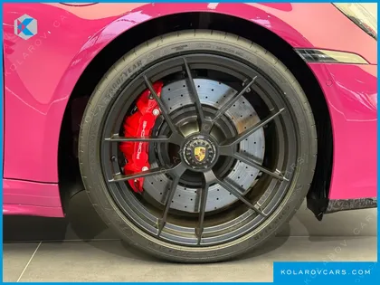 PORSCHE 911 TARGA 4 GTS