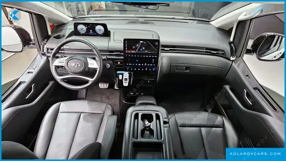 HYUNDAI STARIA 4WD CAMPER