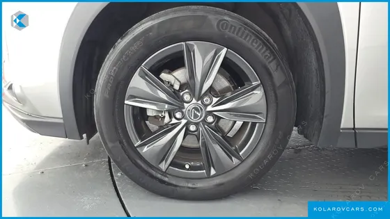 LEXUS UX 2.0 2WD