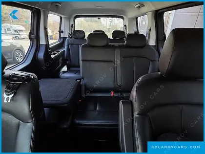 HYUNDAI STARIA 4WD TOURER 9-SEATER