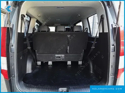 HYUNDAI STARIA 4WD TOURER 9-SEATER