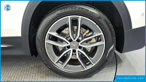 MERCEDES GLB-CLASS AMG GLB35 4MATIC