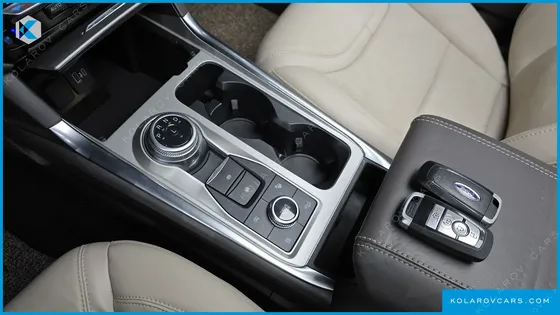 FORD EXPLORER 3.0 PLATINUM 4WD