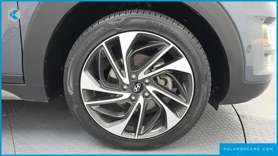 HYUNDAI TUCSON DIESEL 2.0 2WD