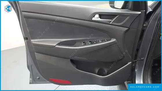 HYUNDAI TUCSON DIESEL 2.0 2WD