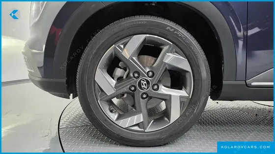HYUNDAI VENUE 1.6 FLUX