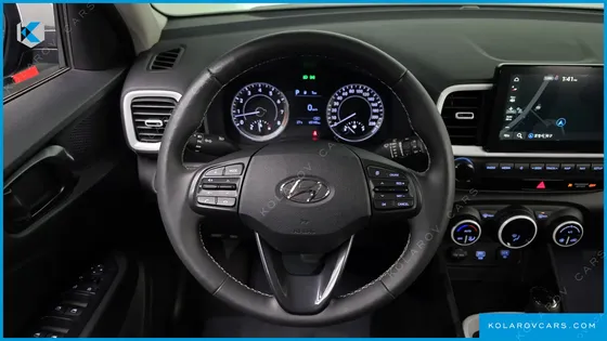 HYUNDAI VENUE 1.6 FLUX