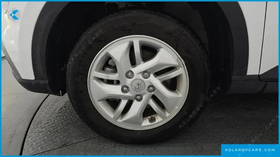 HYUNDAI VENUE 1,6 PREMIUM