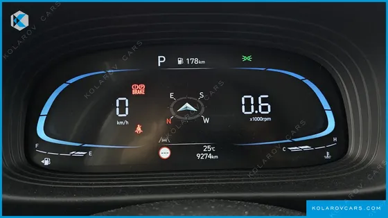 HYUNDAI VENUE 1,6 PREMIUM