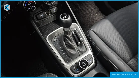 HYUNDAI VENUE 1,6 PREMIUM