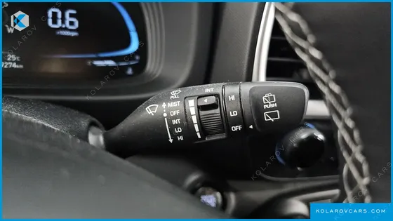 HYUNDAI VENUE 1,6 PREMIUM