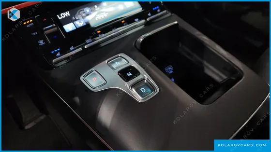 HYUNDAI GRANDEUR 3.3